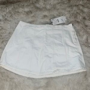 NYT Zara white denim skirt.